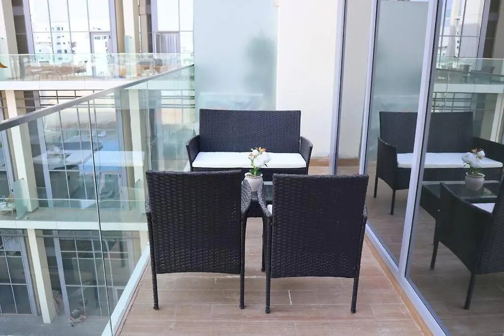 Masdar City Bliss 2Br Apartment Abu Dhabi